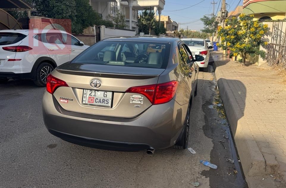 تۆیۆتا کۆرۆلا